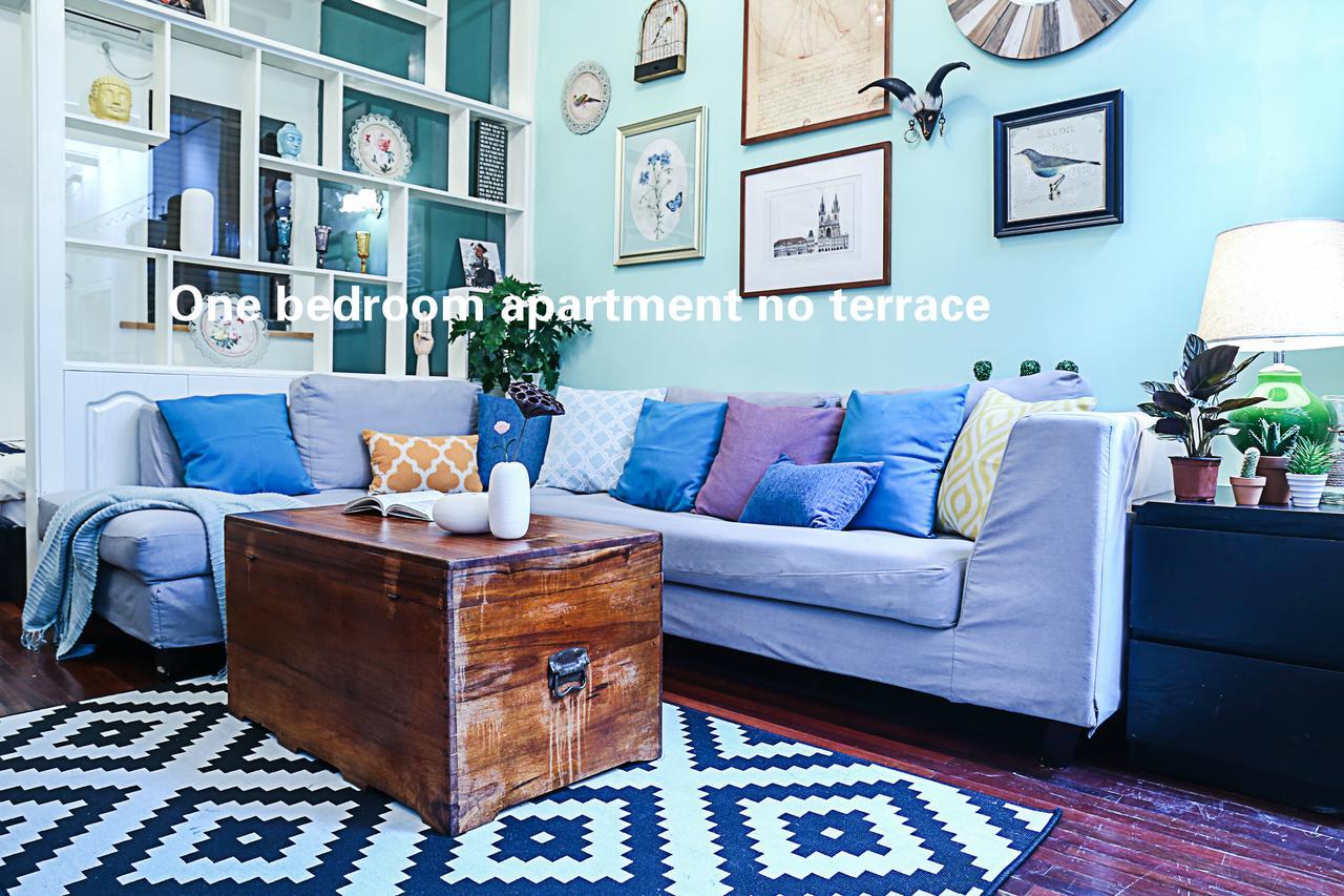 Old French Concession Coziness Apartment
