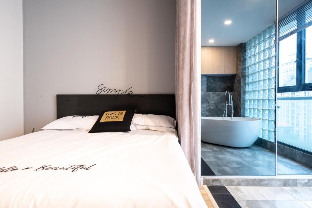 Apartemen Old French Concession Coziness Shanghai